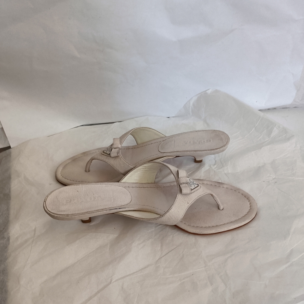 Prada bow thong leather triangle logo sandals size 39.5 - Picture 10 of 16